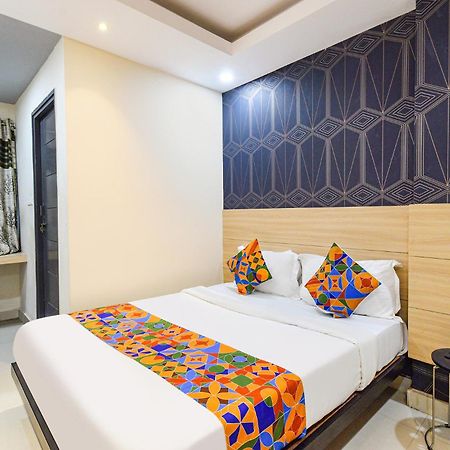 Fabhotel The Botanica - Nr Hyderabad Central University, Kondapur Kondapur  外观 照片