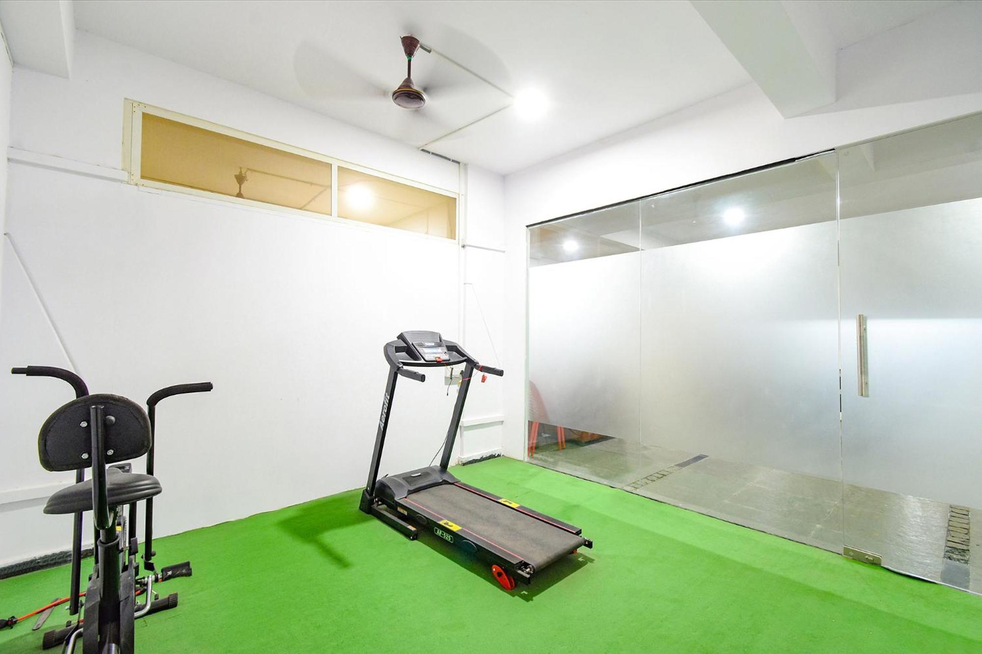 Fabhotel The Botanica - Nr Hyderabad Central University, Kondapur Kondapur  外观 照片