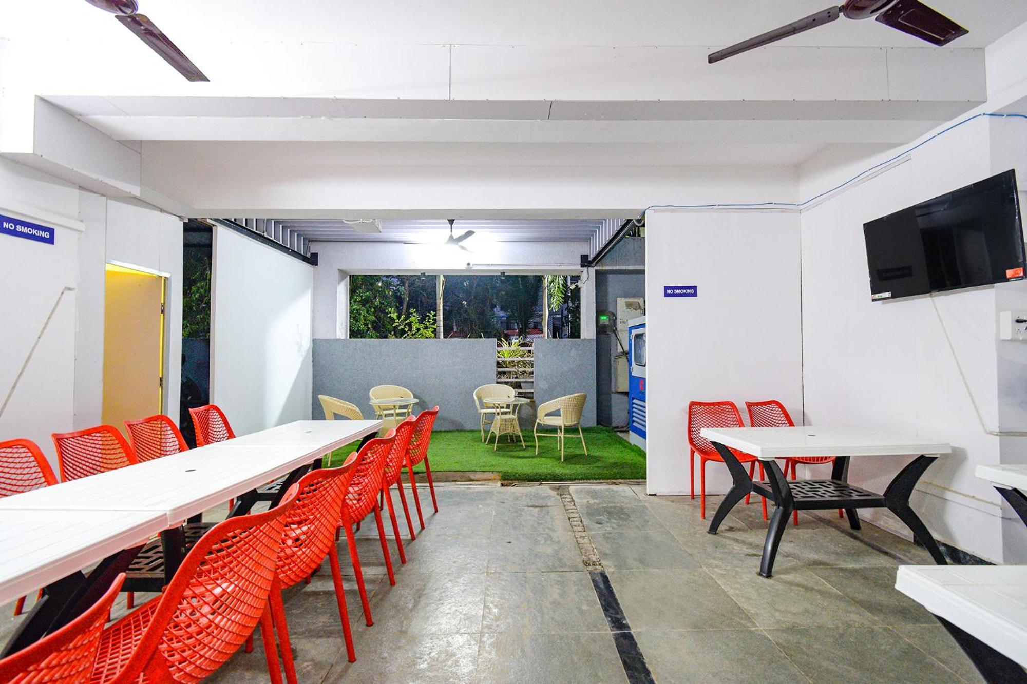 Fabhotel The Botanica - Nr Hyderabad Central University, Kondapur Kondapur  外观 照片